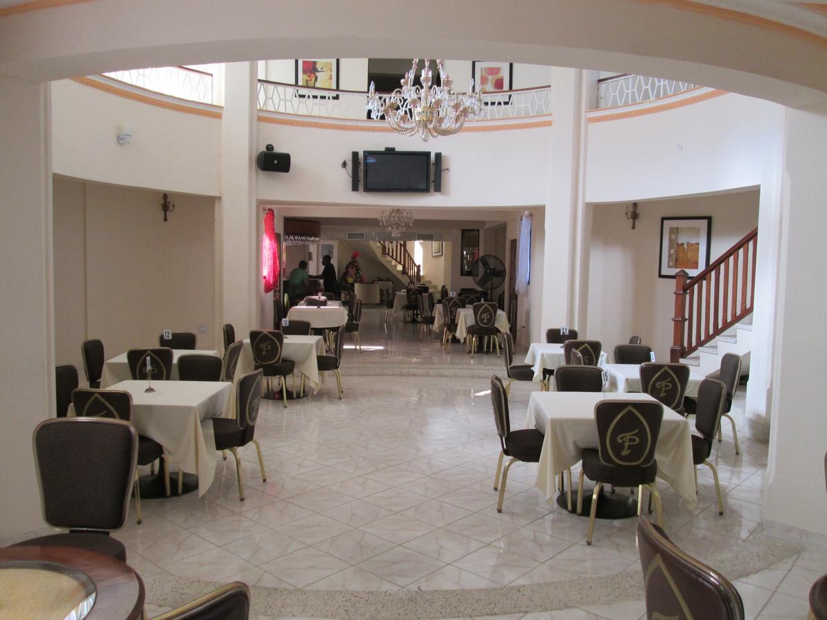 Hotel Tabarre 'S Palace Port-au-Prince Exterior photo
