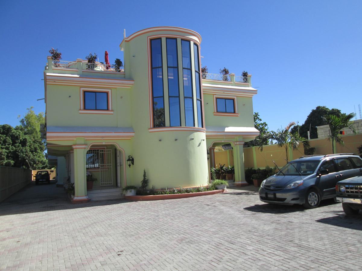 Hotel Tabarre 'S Palace Port-au-Prince Exterior photo